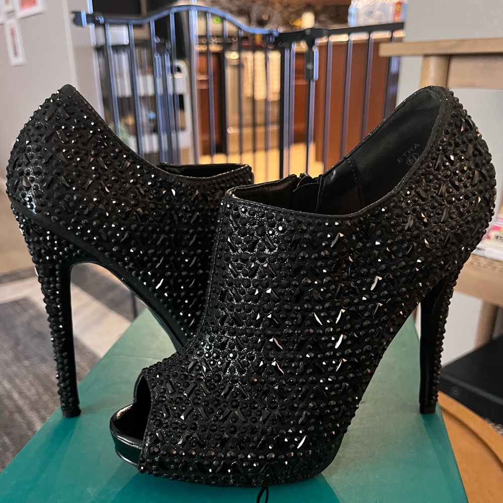 Lauren Lorraine Etra Bootie